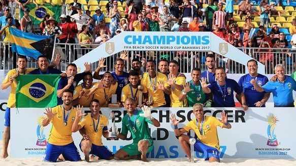 منتخب البرازيل الفائز بالبطولة