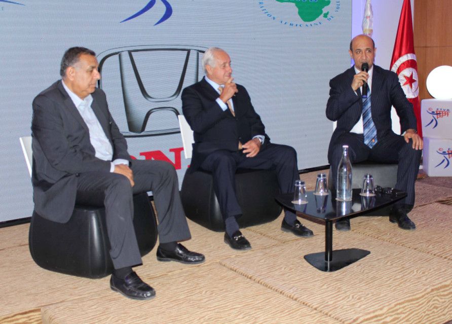 من المؤتمر الصحفي