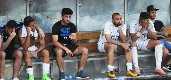 خيبة لاعبي الساحل بعد الهبوط إلى الدرجة الثانية