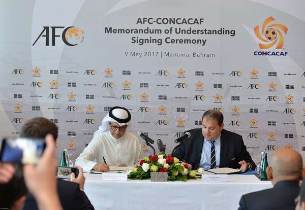 سلمان بن ابراهيم و مونتاغلياني يوقعان على مذكرة التفاهم