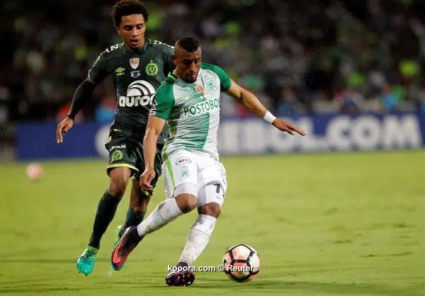 ?i=reuters%2f2017-05-11%2f2017-05-11t021634z_1582825654_rc14fa142950_rtrmadp_3_soccer-recopa-final_reuters