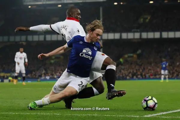 ?i=reuters%2f2017-05-12%2f2017-05-12t201521z_137621721_mt1aci14792063_rtrmadp_3_soccer-england-eve-wat_reuters