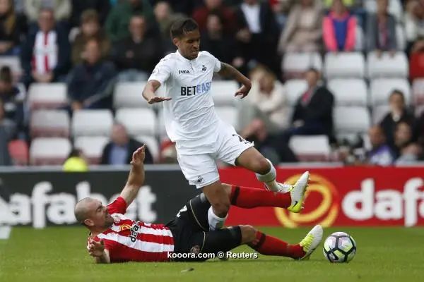 ?i=reuters%2f2017-05-13%2f2017-05-13t154617z_137691977_mt1aci14792872_rtrmadp_3_soccer-england-sun-swa_reuters