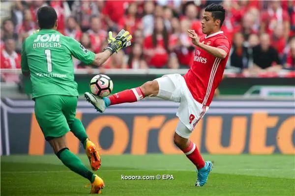?i=epa%2fsoccer%2f2017-05%2f2017-05-13%2f2017-05-13-05961943_epa