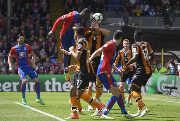?i=reuters%2f2017-05-14%2f2017-05-14t113715z_137763435_mt1aci14793344_rtrmadp_3_soccer-england-cry-hul_reuters