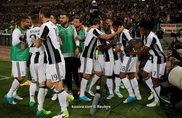 ?i=reuters%2f2017-05-14%2f2017-05-14t193121z_1568352398_rc159c05d900_rtrmadp_3_soccer-italy-rom-juv_reuters