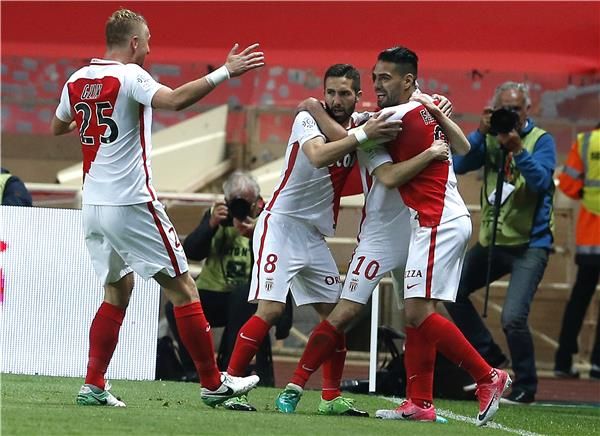 فرحة لاعبي موناكو