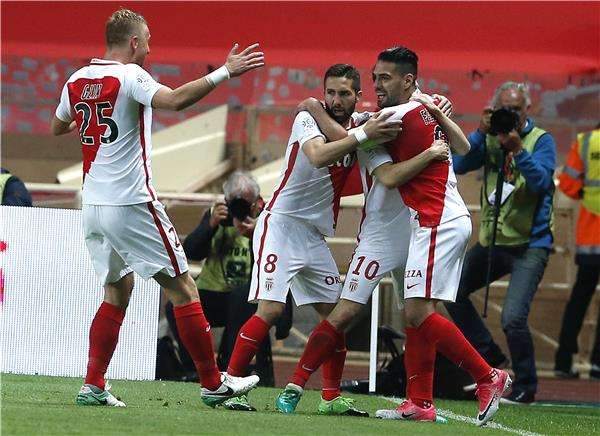 فرحة لاعبي موناكو