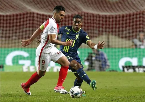 ?i=epa%2fsoccer%2f2017-05%2f2017-05-14%2f2017-05-14-05964824_epa