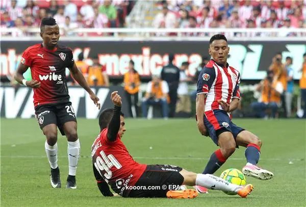 ?i=epa%2fsoccer%2f2017-05%2f2017-05-15%2f2017-05-15-05965151_epa