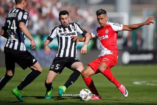 ?i=reuters%2f2017-04-08%2f2017-04-08t161358z_1021675914_rc18ddbf0df0_rtrmadp_3_soccer-france-ang-amo_reuters