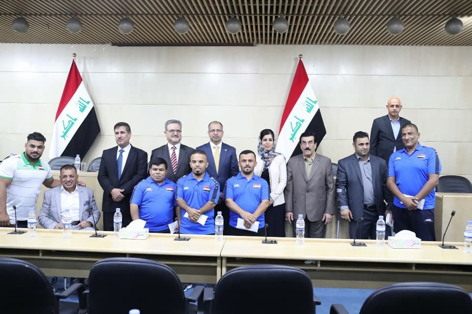 البرلمان يكرم أبطال البارالمبية