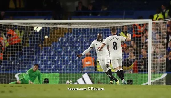 ?i=reuters%2f2017-05-15%2f2017-05-15t203817z_137882297_mt1aci14794120_rtrmadp_3_soccer-england-che-wat_reuters