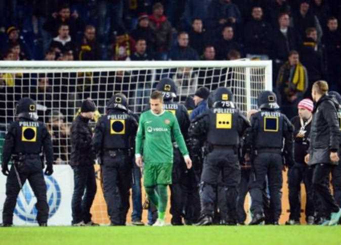 جانب من الأمن الألماني في إحدى المباريات 