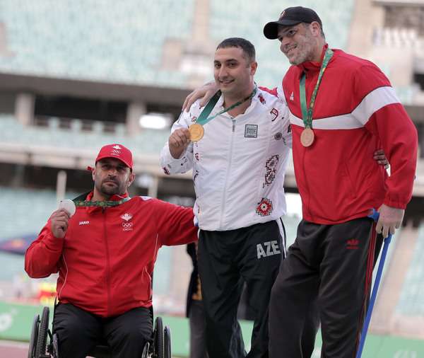 العبادي بعد فوزه بالفضية