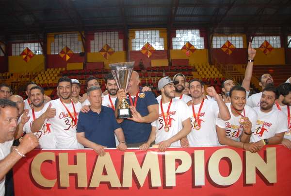 جانب من تتويج الترجي