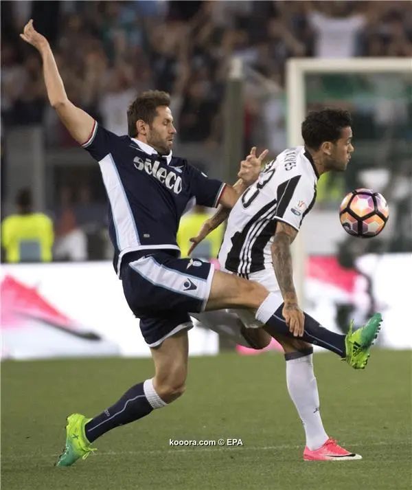 ?i=epa%2fsoccer%2f2017-05%2f2017-05-17%2f2017-05-17-05970773_epa