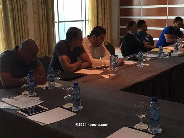 ?i=corr%2f4%2fkoo_4052