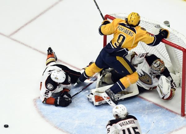 2017-05-19t044421z_1723090992_nocid_rtrmadp_3_nhl-stanley-cup-playoffs-anaheim-ducks-at-nashville-predators_reuters