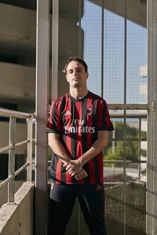 2fe045a705df2b0f3bfab817608b9783-55878-1495182770%20(Copy)