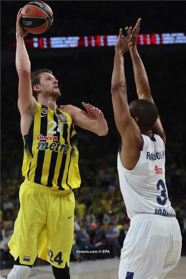 ?i=epa%2fbasketball%2f2017-05%2f2017-05-19-05975230_epa