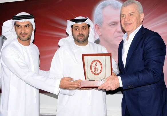 جانب من تكريم خافيير أجيري