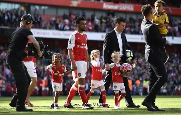 ?i=reuters%2f2017-05-21%2f2017-05-21t161151z_138384711_mt1aci14796546_rtrmadp_3_soccer-england-ars-eve_reuters