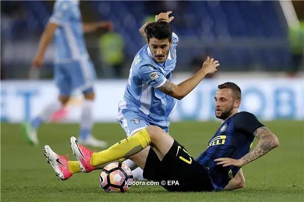 ?i=epa%2fsoccer%2f2017-05%2f2017-05-21%2f2017-05-21-05980369_epa