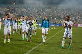 لاعبو رييكا