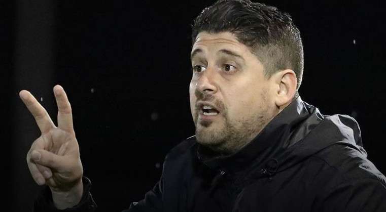 الأسترالي أرتور باباس