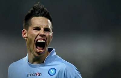 هامسيك بعد إرتباطه بالعديد من الأندية ، يدخل ضمن إهتمامات المان