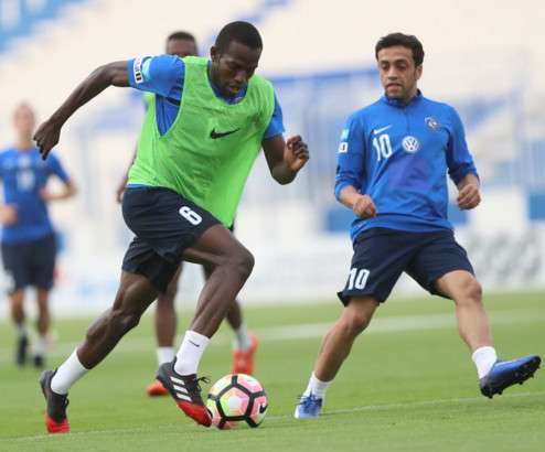 جانب من تدريبات نادي الهلال