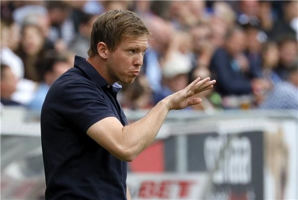 جوليان ناجلزمان