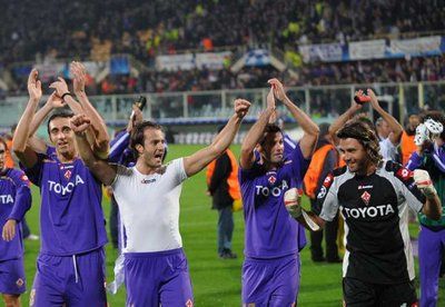 نجوم فيورنتينا بعد الفوز على ليون