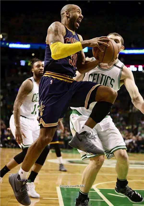 ?i=epa%2fbasketball%2f2017-05%2f2017-05-26-05990626_epa