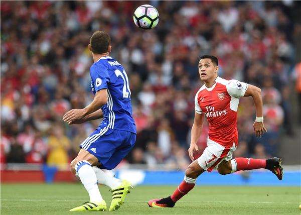 صورة أرشيفية من مباراة سابقة بين الفريقين