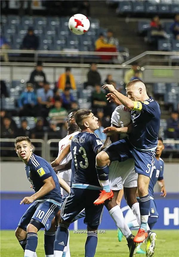 ?i=epa%2fsoccer%2f2017-05%2f2017-05-26%2f2017-05-26-05991572_epa