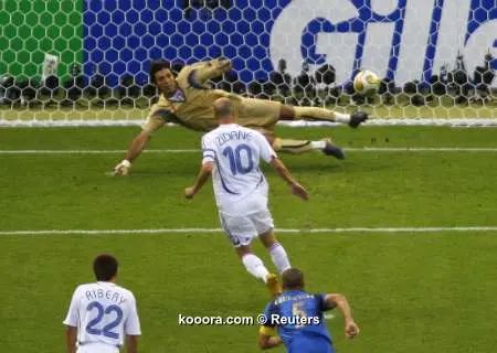 ?i=reuters%2f2006-07-09%2f2006-07-09T182155Z_01_WCTZ17_RTRIDSP_2_SPORT-SOCCER-WORLD