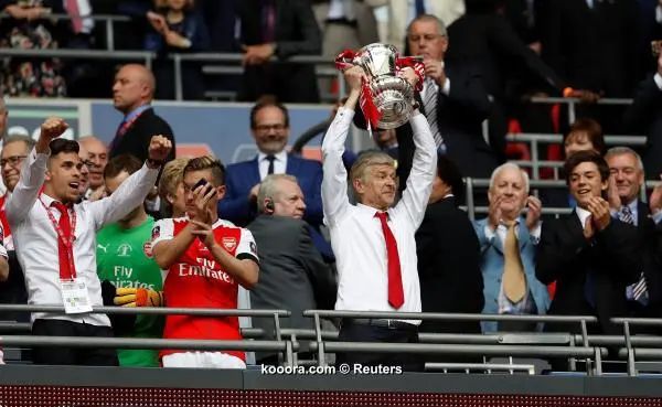 ?i=reuters%2f2017-05-27%2f2017-05-27t192733z_1330817612_rc1c343f61e0_rtrmadp_3_soccer-england-ars-che-final_reuters