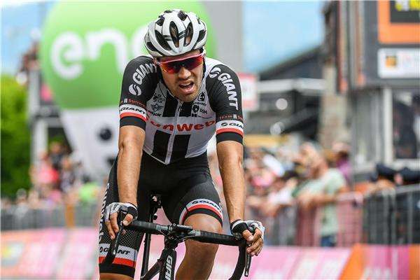  توم دومولين 