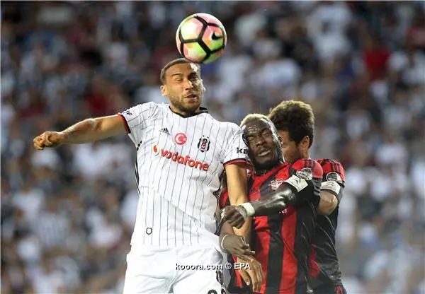 ?i=epa%2fsoccer%2f2017-05%2f2017-05-28%2f2017-05-28-05996019_epa