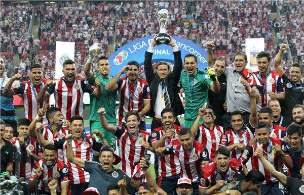 جانب من تتويج شيفاز