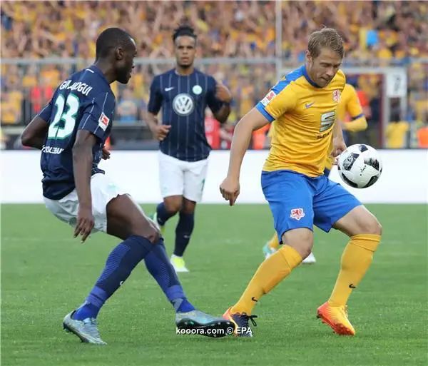 ?i=epa%2fsoccer%2f2017-05%2f2017-05-29%2f2017-05-29-05998192_epa