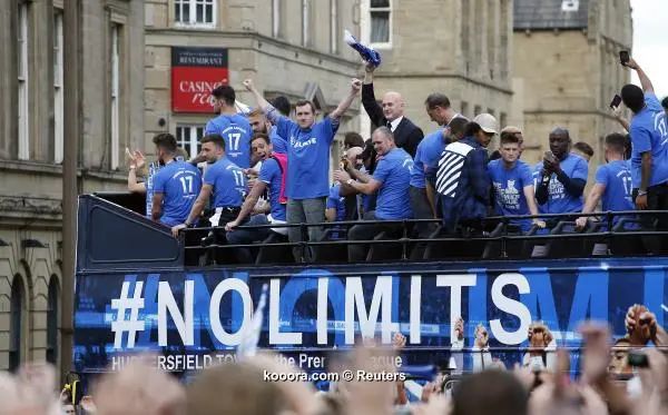 ?i=reuters%2f2017-05-30%2f2017-05-30t182405z_139170245_mt1aci14800347_rtrmadp_3_soccer-englandhuddersfield-parade_reuters