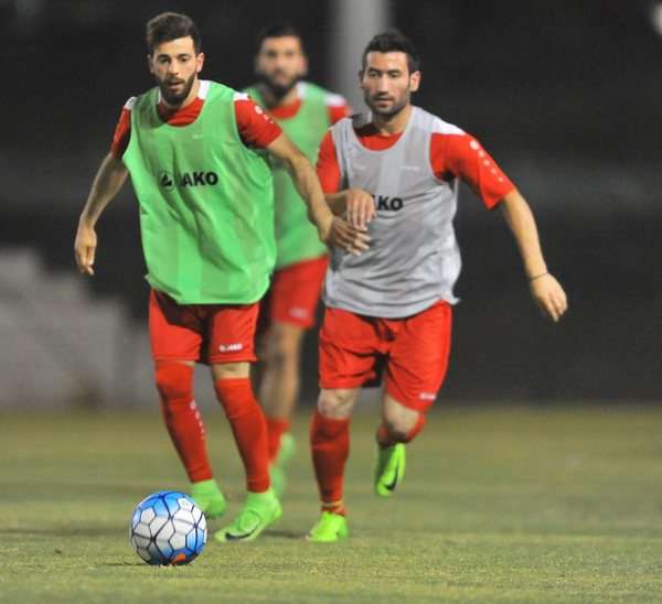 لاعبو سوريا