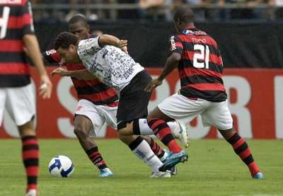 جانب من مباراة فلامنجو وكورينثيانز