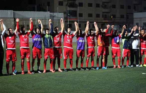 فرحة لاعبي أهلي الخليل