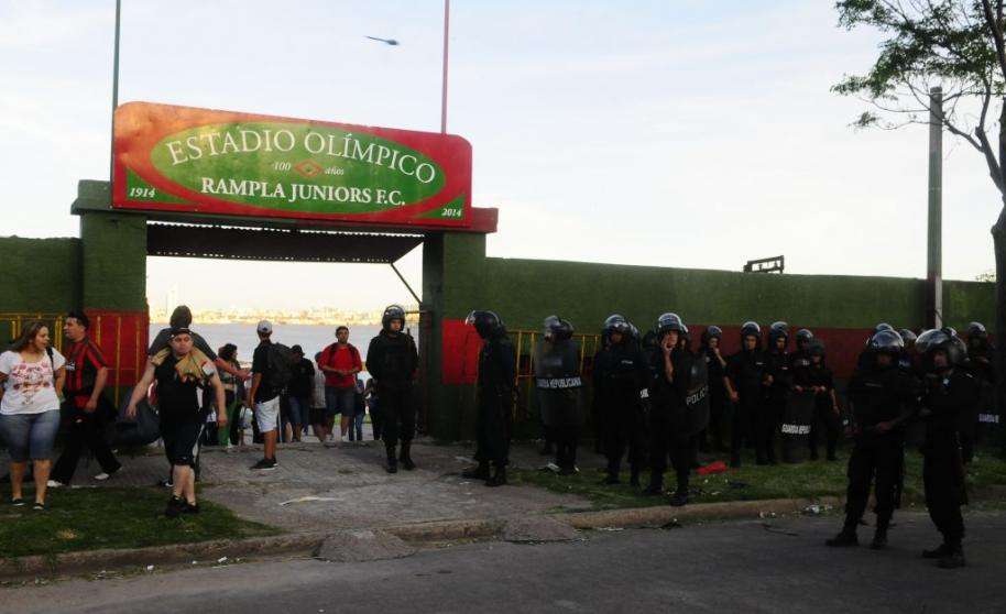 مقر نادي رامبلا جونيورز