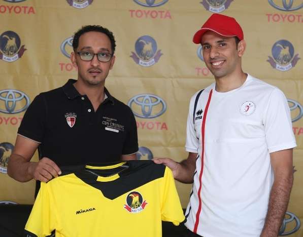 أيمن هرونة يعود للأهلي من جديد