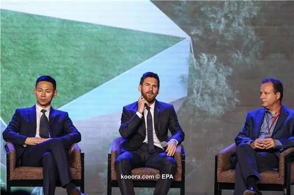 ?i=epa%2fsoccer%2f2017-06%2f2017-06-01%2f2017-06-01-06003253_epa